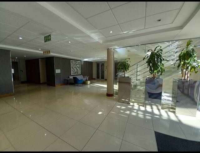 527M² OFFICE TO LET IN BRYANSTON